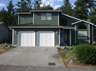 1884 NE 11th Ave, Oak Harbor, WA 98277