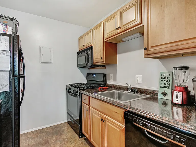 3750 Bel Pre Rd — Photo 3