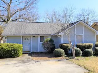 5 Thomas Walter Cir, Santee, SC 29142