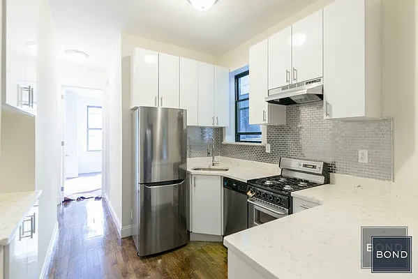 Rented by Bond New York | media 16