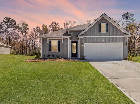 84 Woodford Reserve Dr, Pooler, GA 31322