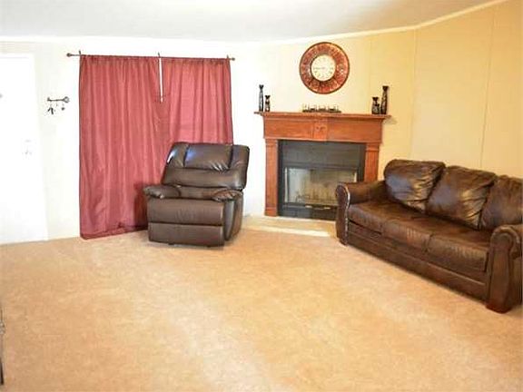 5th image of 1358 Bridle Wood