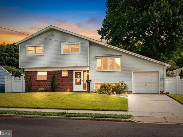 30 Thoreau Rd, Hamilton, NJ 08690