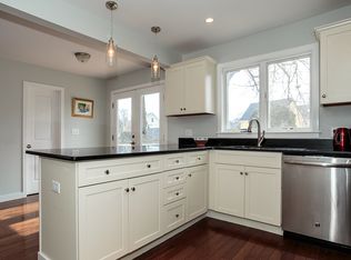 9 Chester St, Melrose, MA 02176