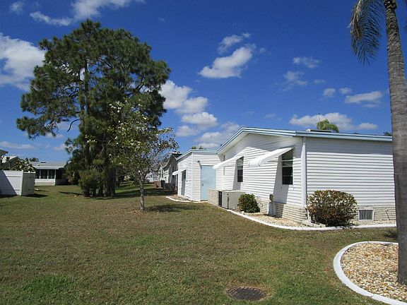 3rd image of 19836 Kara Cir