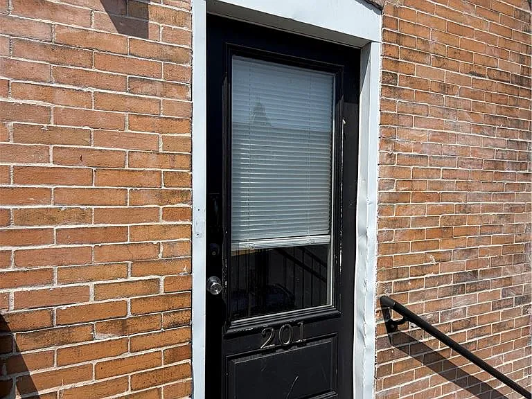 601 Northampton St #201 — Photo 5
