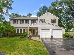 1426 Stokes Rd, Medford, NJ 08055