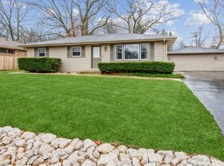 10457 W Bairstow Ave, Beach Park, IL 60087