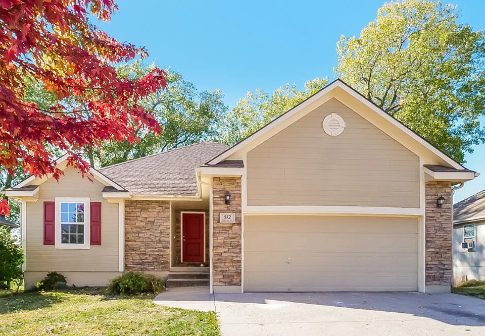 512 Hibiscus Dr