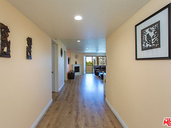 3rd image of 3544 S Centinela Ave APT 203