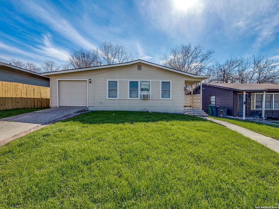 1st image of 326 LINDA LOU DR