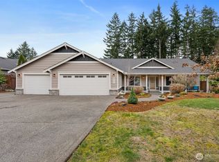 8505 Summerwood Dr SE, Lacey, WA 98513