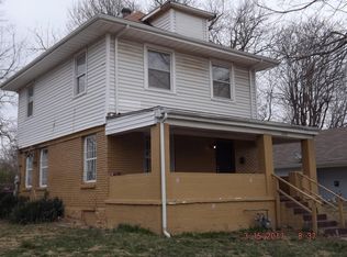 2934 Wayne Ave, Kansas City, MO 64109