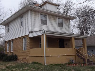 2934 Wayne Ave, Kansas City, MO, 64109