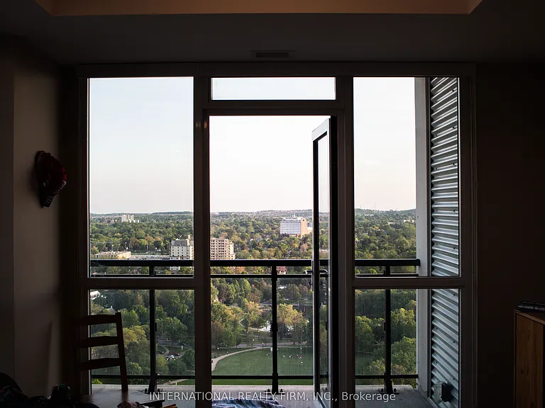 60 Charles St W #2305 — Photo 2