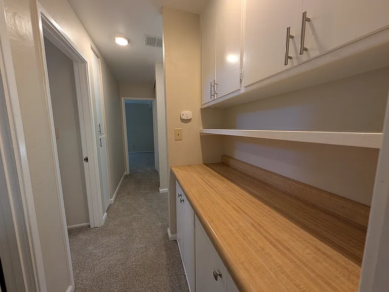 1261 Gloria Dr — Photo 17