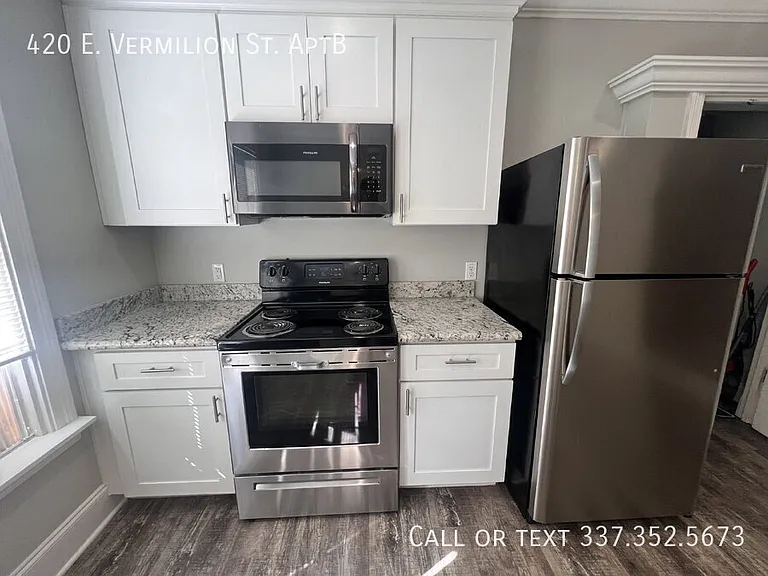 420 E Vermilion St — Photo 2
