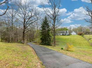 8097 New Chapel Rd, Springfield, TN 37172