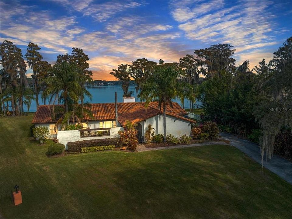 1st image of 9509 Aqua Ln