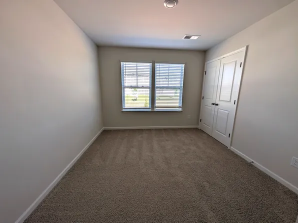 1664 Hallview Ct #1, Kernersville, NC 27284