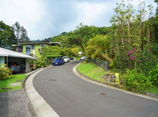 3358 Emekona Pl, Honolulu, HI 96822