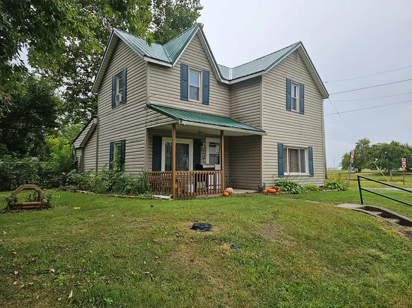 225 W Front St, New Holland, OH 43145