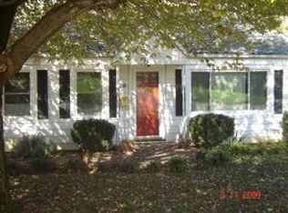 204 S Payne St, Lexington, NC 27292