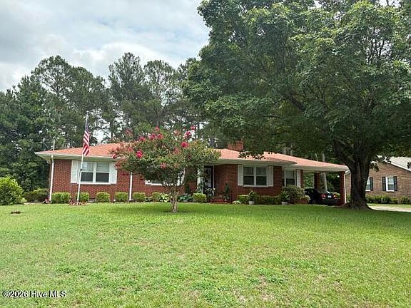 2nd image of 2605 Graham Drive