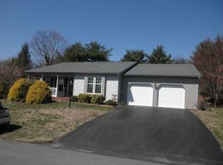 8215 Pheasant Run, Fogelsville, PA 18051