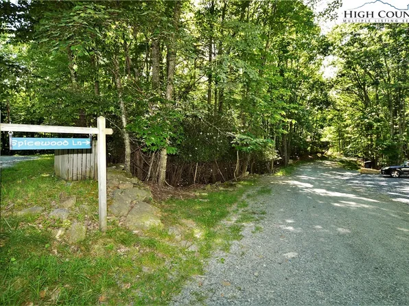 101 Spicewood Lane, Beech Mountain, NC 28604