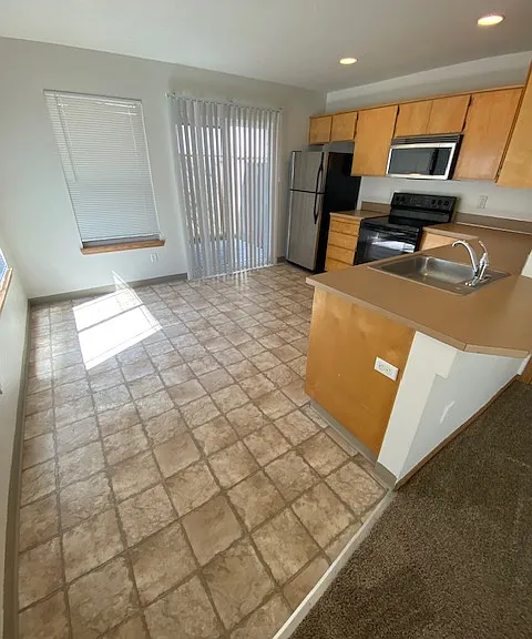 7436 SW 5th Ave #1 — Photo 5