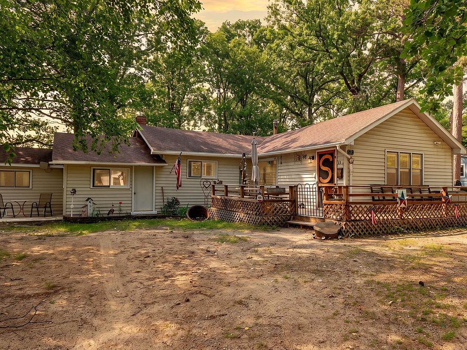 1st image of 213 3rd St N