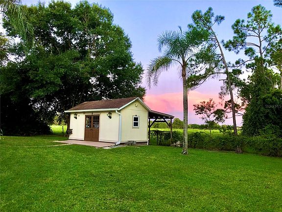 5th image of 401 Oakpoint Cir