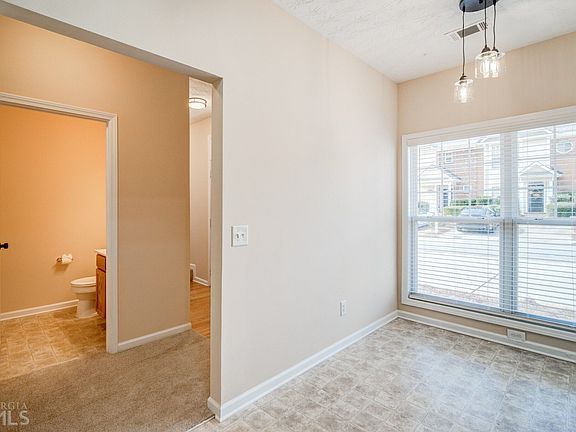 5th image of 143 Pearl Chambers Dr #143
