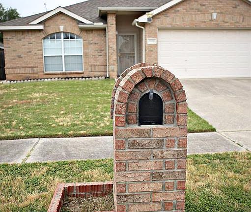 3rd image of 5608 Indian Hill Dr