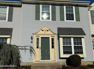 52 Aberdare Ct UNIT 4, Freehold, NJ 07728