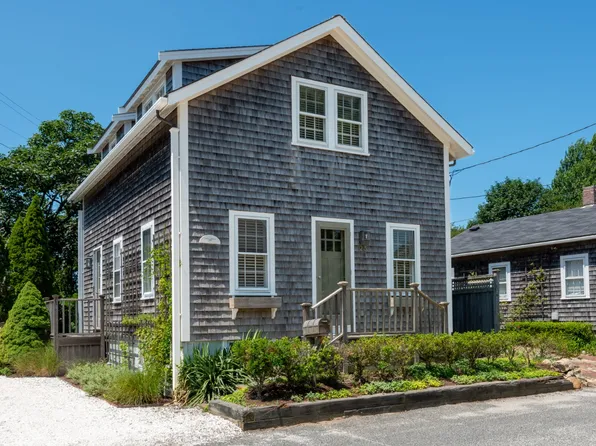 23 W York Ln, Nantucket, MA 02554