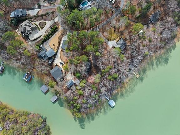 4th image of 1780 Williams Cir