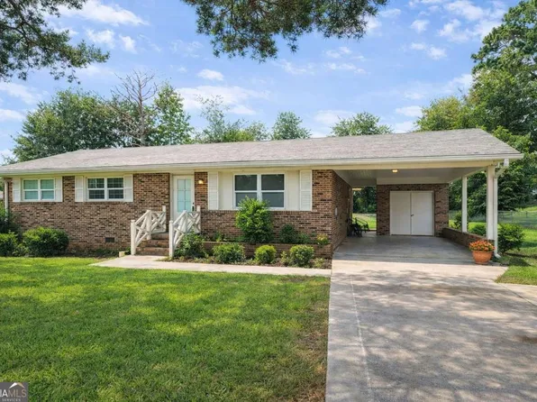 615 Peachtree Dr, Thomaston, GA 30286