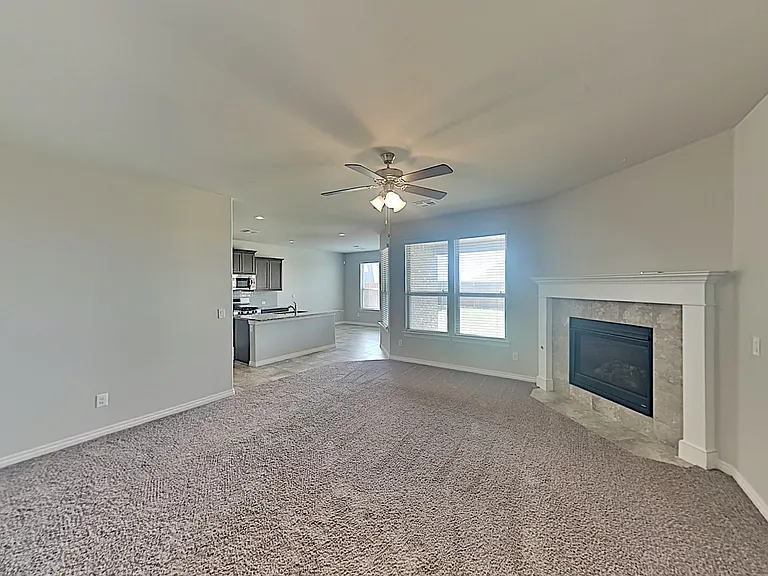 11308 SW 36th St — Photo 3
