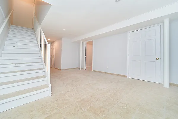 Rented by Owner | media 12