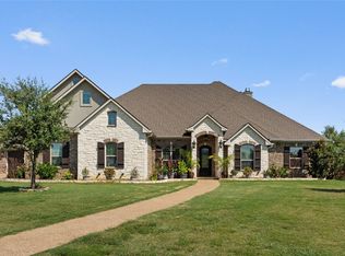 529 Perry Ln, Robinson, TX 76706