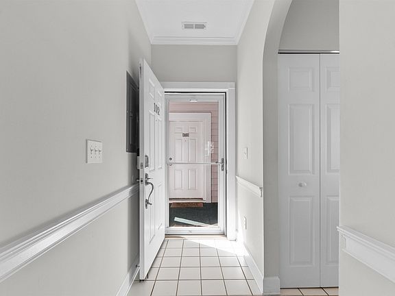 4th image of 4691 Wild Iris Dr. #102