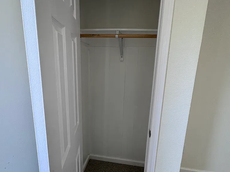 1736 Ransom Ter — Photo 2
