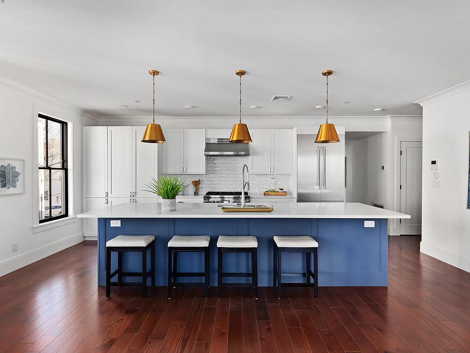 324 BUNKER HILL ST Charlestown MA Zillow