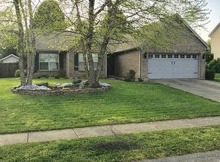 115 Carriage Ln, Midway, KY 40347