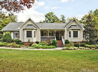 490 Falcon Dr, Concord, NC 28025