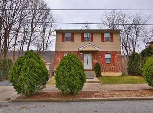 1401 Clover Ave, Bethlehem, PA 18018