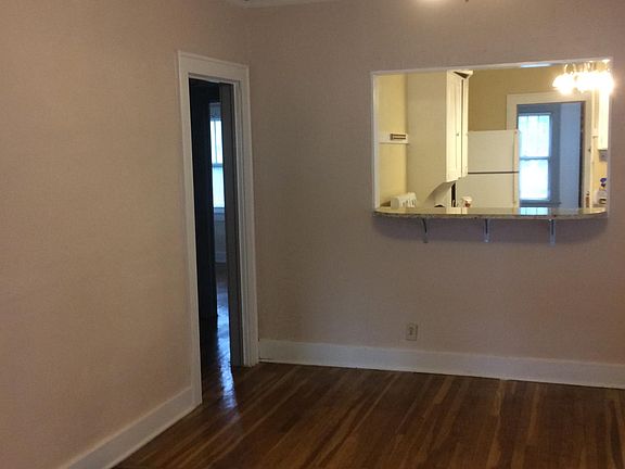4th image of 5711 Tracy Ave
