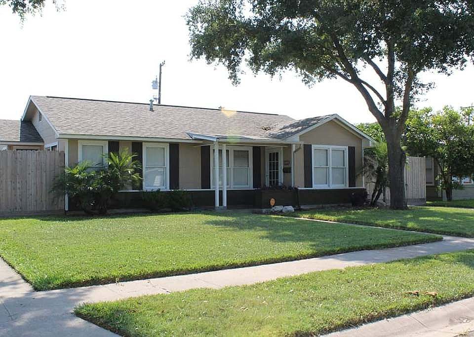 2nd image of 1054 Wilshire Pl